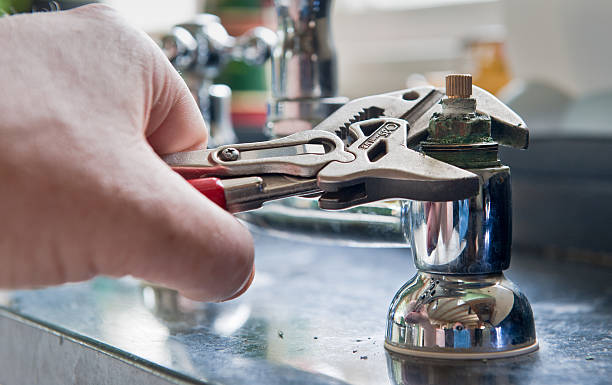 Best Sewage cleanup and water damage restoration  in Leonardo, NJ